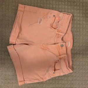 Old Navy peach jean shorts size 4.